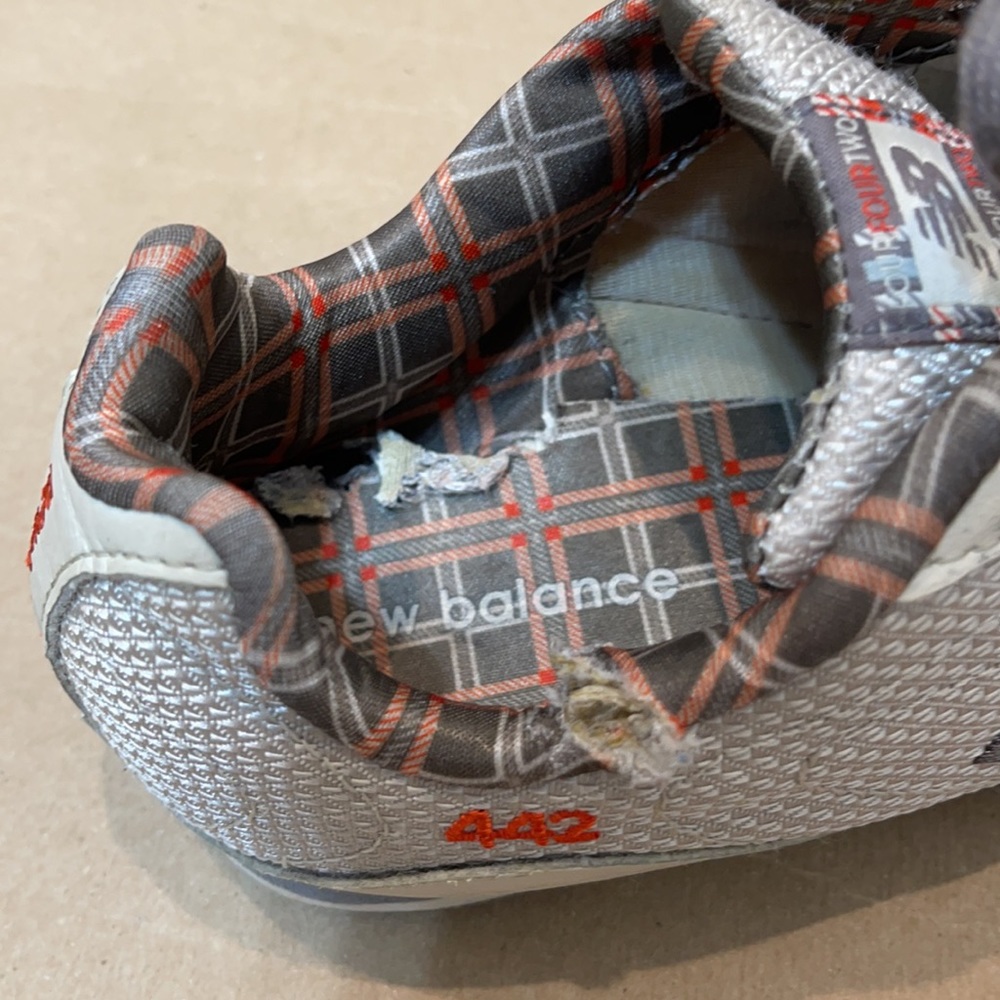 New Balance 442 - Picture 8 of 15